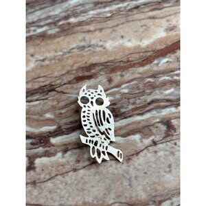 Vintage Goldtone Owl Brooch Pin 1.5 inch